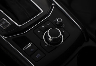 Подержанный автомобиль Mazda CX-5 2018 года (18 фото)