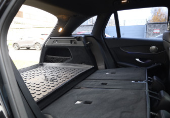 Подержанный автомобиль Mercedes-Benz GLC Coupe 2019 года (15 фото)