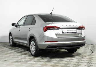 Подержанный автомобиль Skoda Rapid Liftback 2020 года (7 фото)