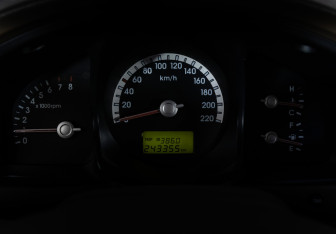 Подержанный автомобиль Kia Sportage 2006 года (18 фото)