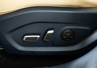 Подержанный автомобиль Voyah Free 2022 года (22 фото)