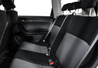 Подержанный автомобиль Subaru Forester Suv 2017 года (12 фото)