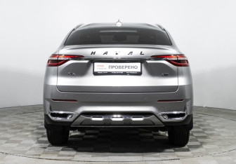 Подержанный автомобиль Haval F7x 2021 года (6 фото)