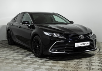 Подержанный автомобиль Toyota Camry Sedan 2021 года (3 фото)
