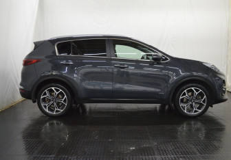 Подержанный автомобиль Kia Sportage 2021 года (4 фото)