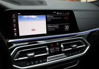 Подержанный автомобиль BMW X6 2019 года (18 фото)