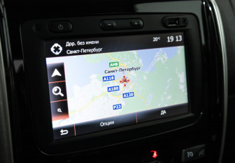 Подержанный автомобиль Nissan Terrano 2018 года (15 фото)