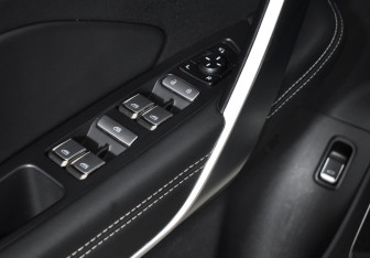 Подержанный автомобиль Geely Atlas Pro 2023 года (10 фото)