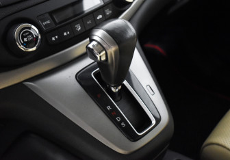 Подержанный автомобиль Honda CR-V 2013 года (11 фото)