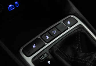 Подержанный автомобиль Hyundai Creta 2019 года (17 фото)