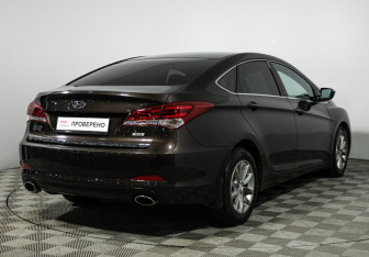Подержанный автомобиль Hyundai i40 Sedan 2016 года (5 фото)