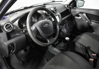 Подержанный автомобиль LADA (ВАЗ) Granta Liftback 2014 года (9 фото)