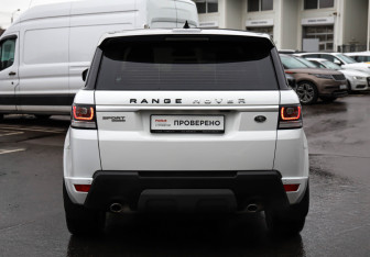 Подержанный автомобиль Land Rover Range Rover Sport 2017 года (8 фото)