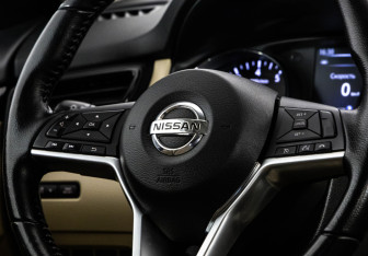 Подержанный автомобиль Nissan X-Trail 2019 года (11 фото)