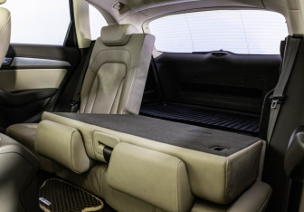 Подержанный автомобиль Audi Q5 2012 года (23 фото)