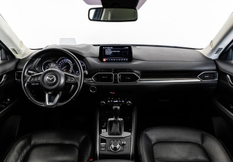 Подержанный автомобиль Mazda CX-5 2021 года (12 фото)