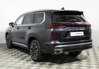 Подержанный автомобиль Exeed VX 2022 года (7 фото)