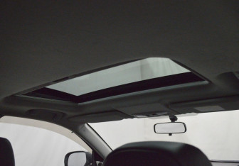 Подержанный автомобиль Mitsubishi Outlander 2012 года (18 фото)