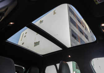 Подержанный автомобиль Volvo XC40 2021 года (28 фото)