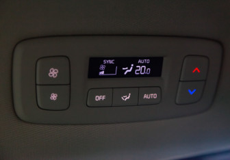 Новый Kia Carnival 2023 (15 фото)