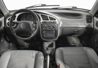Подержанный автомобиль ЗАЗ Chance Sedan 2010 года (13 фото)