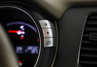 Подержанный автомобиль Nissan Murano Suv 2012 года (13 фото)