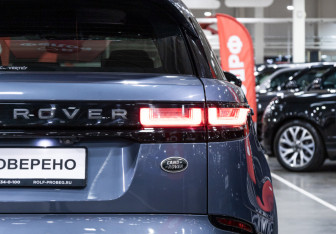 Подержанный автомобиль Land Rover Range Rover Velar 2020 года (13 фото)