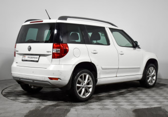 Подержанный автомобиль Skoda Yeti 2014 года (5 фото)