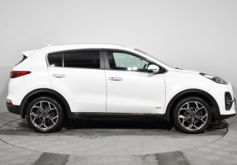 Подержанный автомобиль Kia Sportage 2018 года (4 фото)
