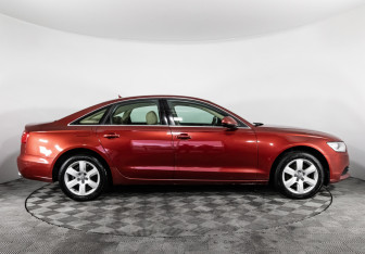 Подержанный автомобиль Audi A6 Sedan 2013 года (4 фото)