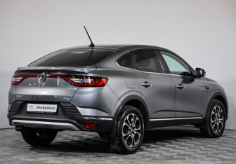Подержанный автомобиль Renault Arkana 2019 года (5 фото)