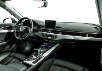 Подержанный автомобиль Audi A4 Sedan 2018 года (9 фото)