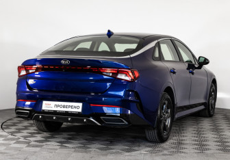 Подержанный автомобиль Kia K5 2020 года (5 фото)