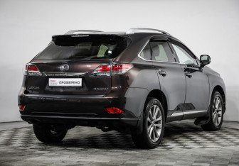 Подержанный автомобиль Lexus RX 2012 года (5 фото)