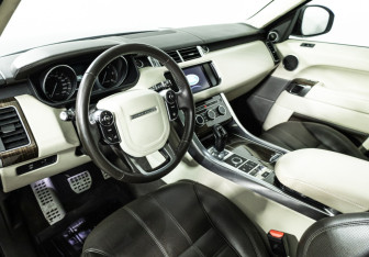 Подержанный автомобиль Land Rover Range Rover Sport 2014 года (11 фото)