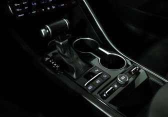 Подержанный автомобиль Kia K5 2020 года (16 фото)