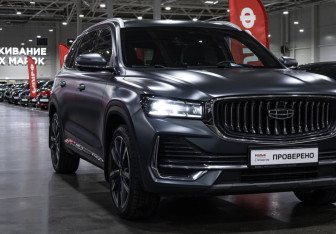 Подержанный автомобиль Geely Monjaro 2024 года (4 фото)
