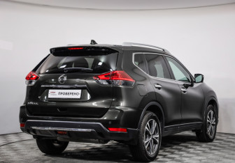 Подержанный автомобиль Nissan X-Trail 2019 года (5 фото)