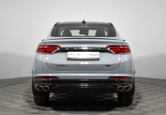 Подержанный автомобиль Geely Tugella 2023 года (6 фото)