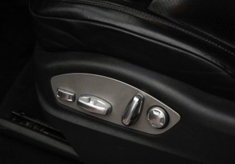 Подержанный автомобиль Porsche Cayenne 2014 года (31 фото)