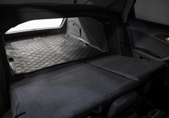 Подержанный автомобиль Audi A6 Sedan 2013 года (27 фото)