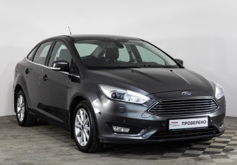 Подержанный автомобиль Ford Focus Sedan 2017 года (3 фото)