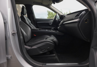 Подержанный автомобиль Volvo XC90 2021 года (24 фото)