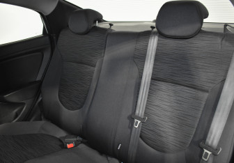 Подержанный автомобиль Hyundai Solaris Sedan 2016 года (11 фото)