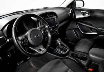Подержанный автомобиль Kia Soul 2020 года (9 фото)