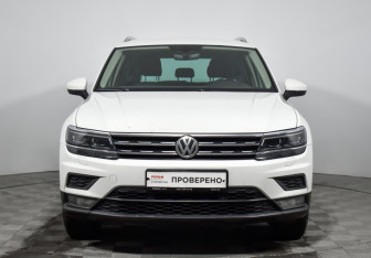 Подержанный автомобиль Volkswagen Tiguan 2017 года (2 фото)