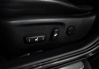 Подержанный автомобиль Toyota Camry Sedan 2014 года (18 фото)