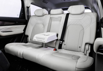 Подержанный автомобиль Exeed VX 2022 года (26 фото)