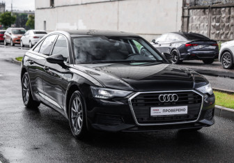 Подержанный автомобиль Audi A6 Sedan 2020 года (5 фото)