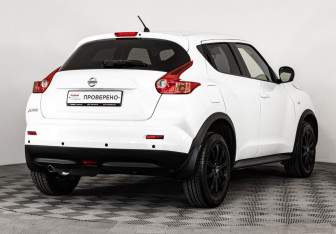 Подержанный автомобиль Nissan Juke 2013 года (5 фото)
